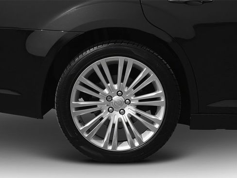 Used 2013 Chrysler 300 w/ Driver Convenience Group RWD image 14