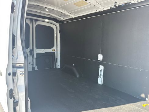 New 2026 Ford Transit 250 148 Medium Roof w/ Load Area Protection Package image 8