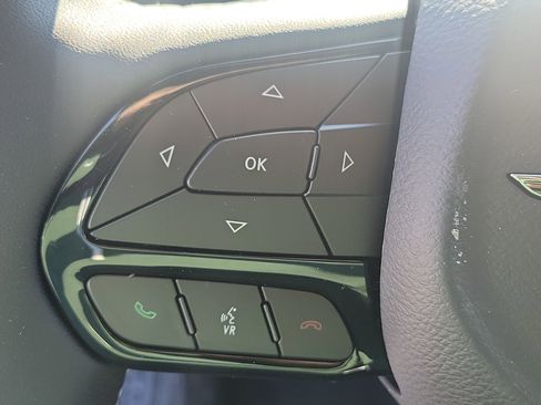 New 2026 Chrysler Pacifica Limited image 13