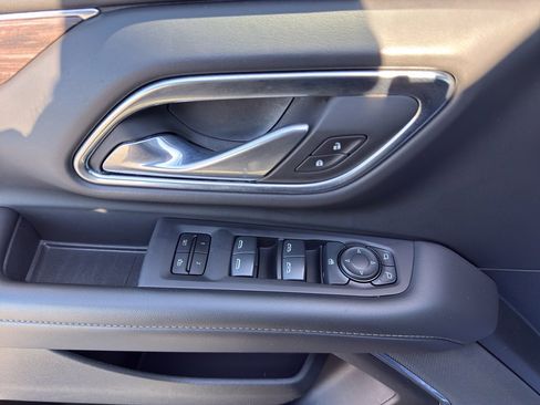 Used 2024 Chevrolet Tahoe LT image 10