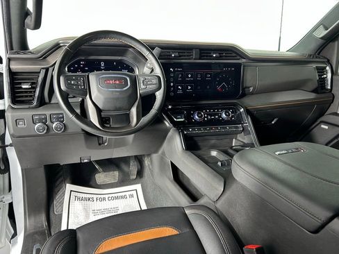 Used 2024 GMC Sierra 2500 AT4 w/ AT4 Premium Plus Package image 15