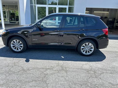Used 2016 BMW X3 xDrive28i AWD/4WD image 2