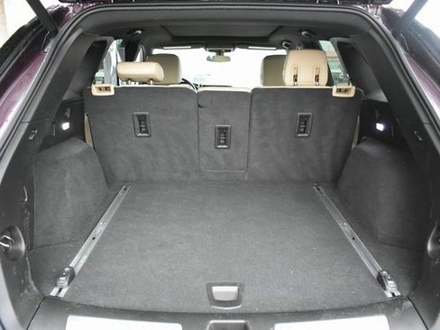 Used 2018 Cadillac XT5 Luxury w/ LPO, Wheel Lock Package image 37