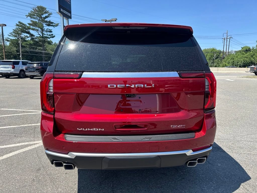 New 2026 GMC Yukon Denali w/ Denali Reserve Package AWD/4WD image 6