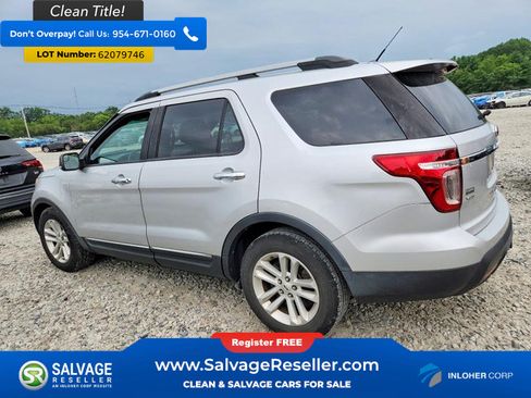 Used 2014 Ford Explorer XLT w/ Equipment Group 202A FWD image 3