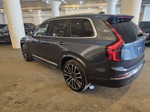 Certified 2025 Volvo XC90 B6 Ultra image 2