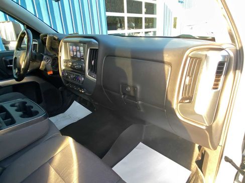 Used 2017 Chevrolet Silverado 1500 LT w/ Max Trailering Package image 22