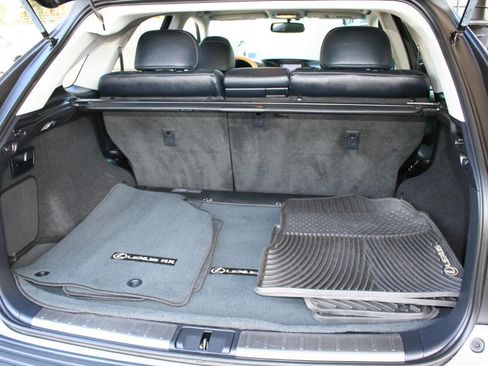 Used 2014 Lexus RX 450h AWD image 32