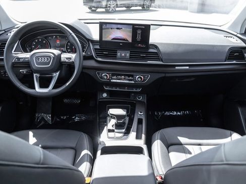 Used 2023 Audi Q5 2.0T Premium w/ Convenience Package AWD/4WD image 20