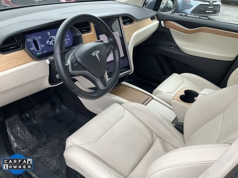 Used 2018 Tesla Model X 100D image 6