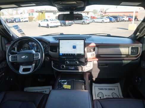 Used 2024 Ford Expedition Max Limited image 27