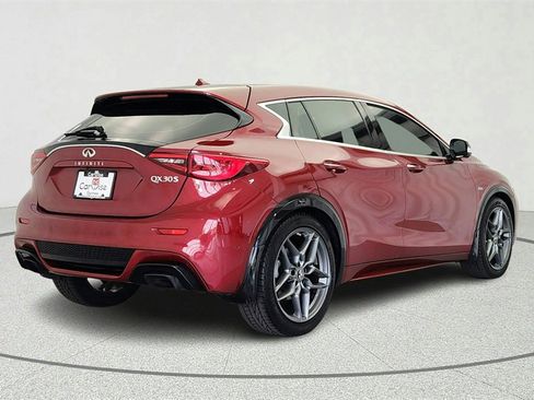 Used 2018 INFINITI QX30 Sport w/ Sport Leather Package image 7