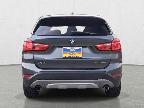 Used 2018 BMW X1 sDrive28i image 6