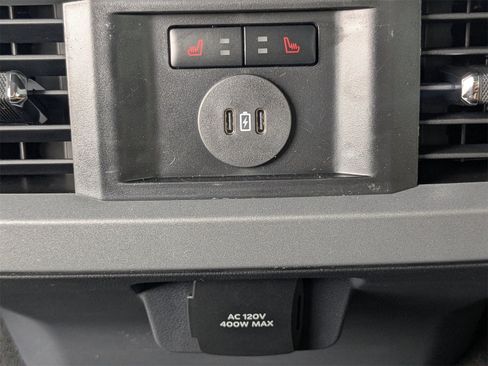 New 2026 Ford F250 Lariat w/ Black Appearance Package image 15