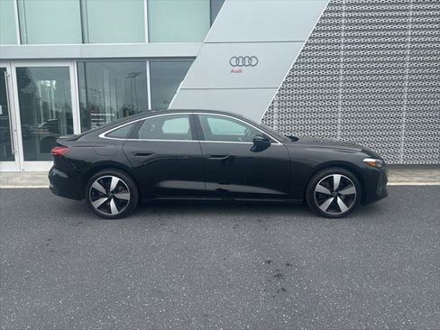 Used 2025 Audi A5 2.0T Premium w/ Convenience Package AWD/4WD image 3