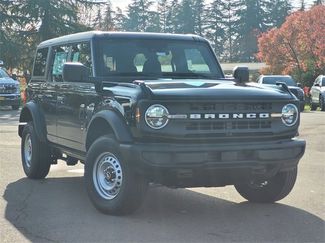 New 2025 Ford Bronco Base video 1