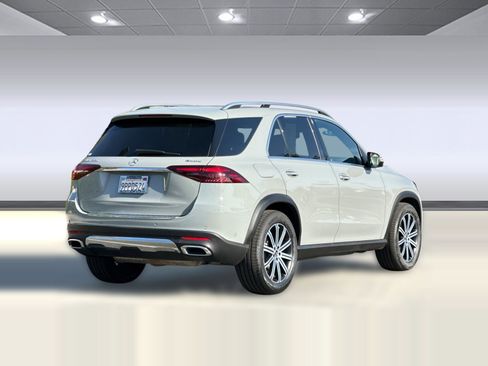 Used 2024 Mercedes-Benz GLE 350 4MATIC image 9