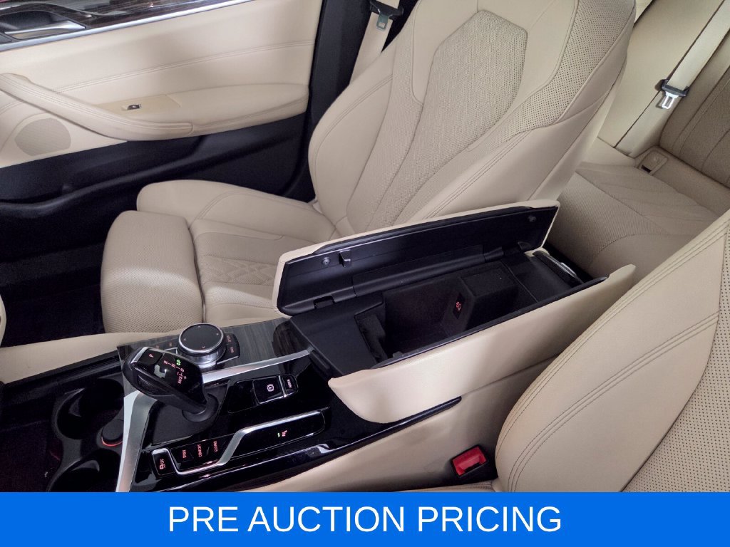 Used 2023 BMW 530i w/ Convenience Package RWD image 20