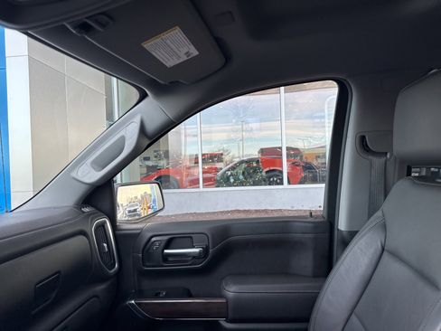 Used 2019 GMC Sierra 1500 SLT w/ SLT Premium Package image 29