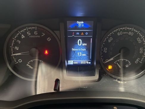 Used 2023 Toyota Tacoma TRD Off-Road image 24