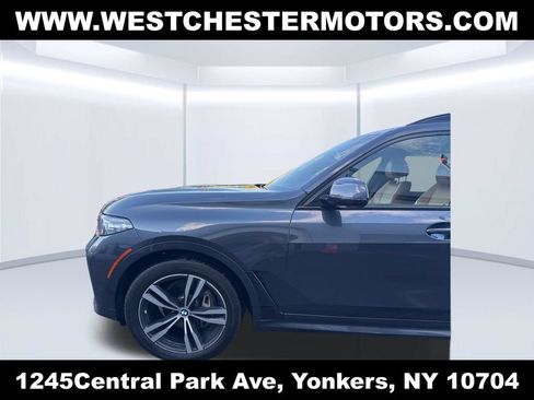 Used 2020 BMW X7 xDrive40i w/ M Sport Package AWD/4WD image 9