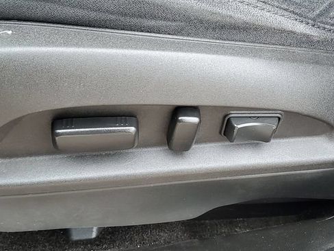 Used 2016 Chevrolet Equinox LT w/ Convenience Package FWD image 17