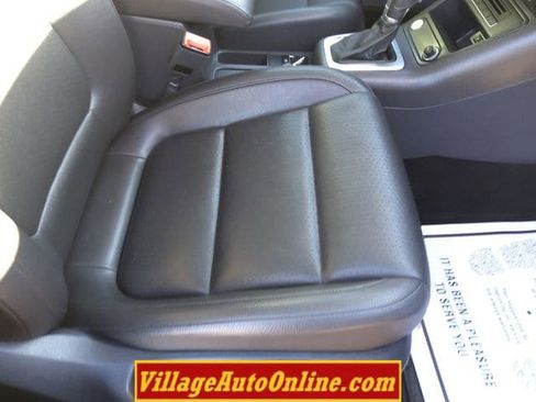 Used 2016 Volkswagen Tiguan SE image 33