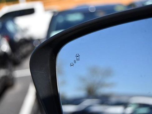 New 2026 Nissan Frontier S image 10