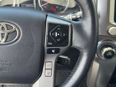 Used 2023 Toyota 4Runner Limited AWD/4WD image 22