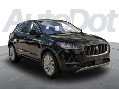Used 2020 Jaguar E-PACE SE image 4