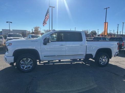 New 2026 Chevrolet Silverado 2500 High Country w/ Z71 Off-Road Package image 6