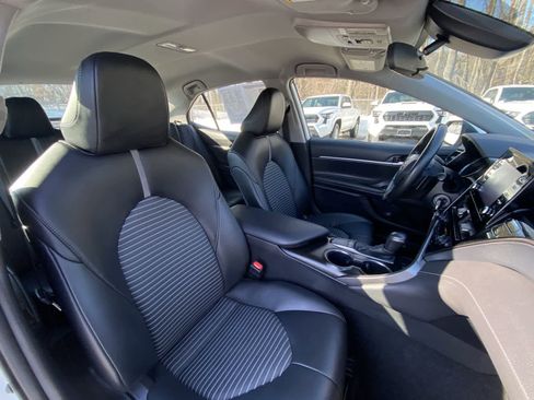 Used 2023 Toyota Camry SE image 26