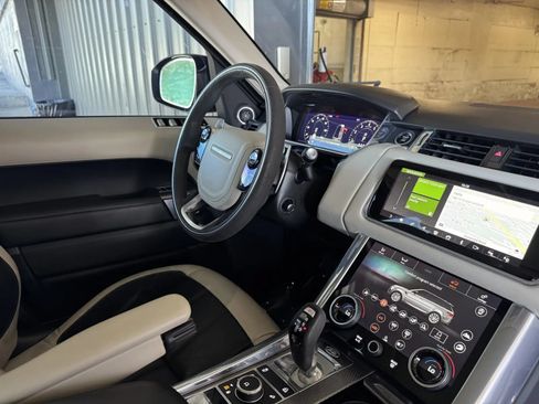 Used 2022 Land Rover Range Rover Sport HST AWD/4WD image 20
