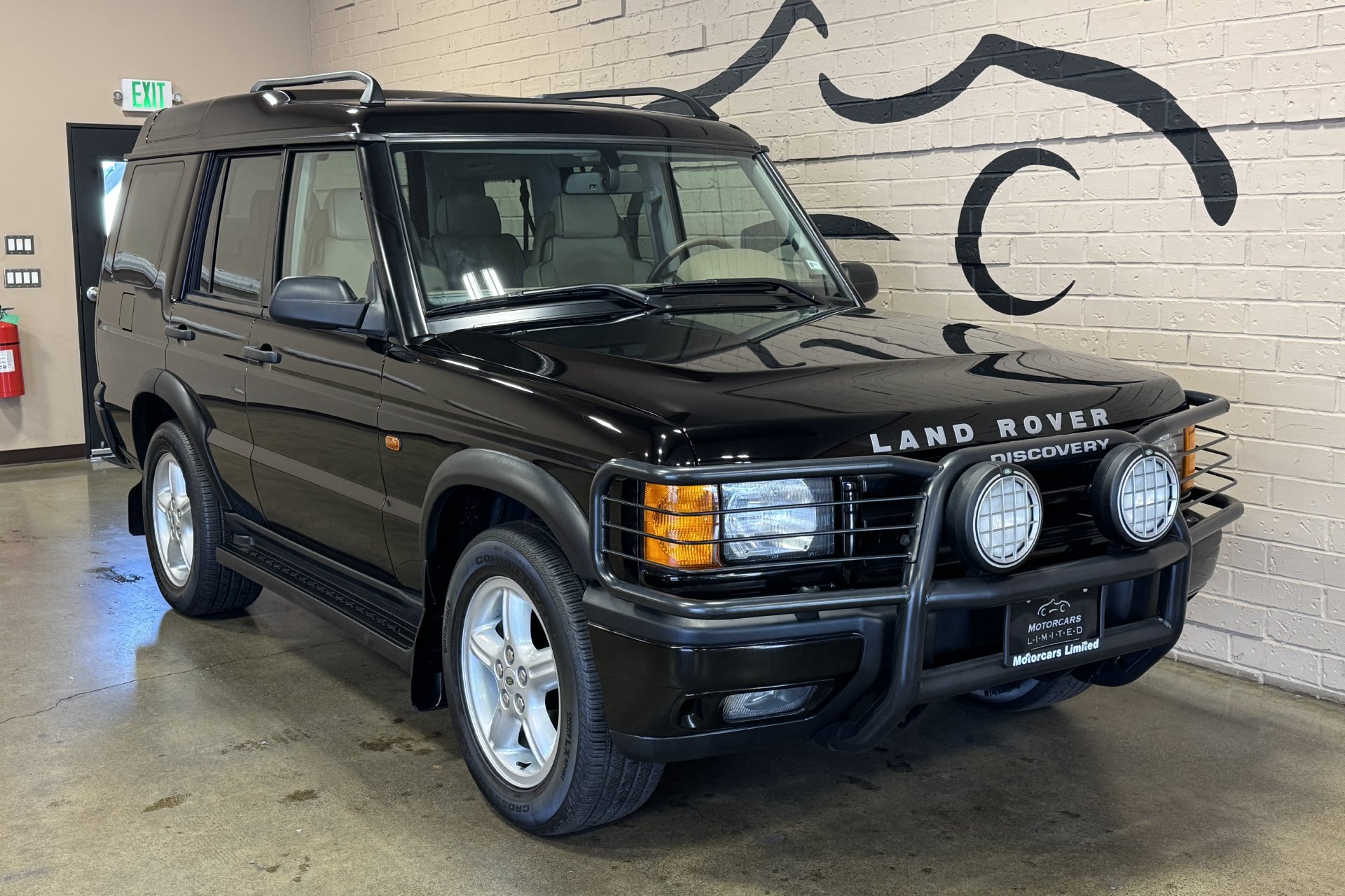 Used 2000 Land Rover Discovery AWD/4WD image 13
