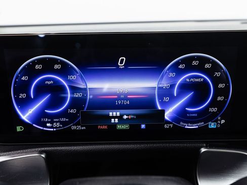 Certified 2024 Mercedes-Benz EQB 300 4MATIC image 13