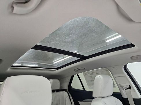 New 2026 Buick Envision Avenir image 21