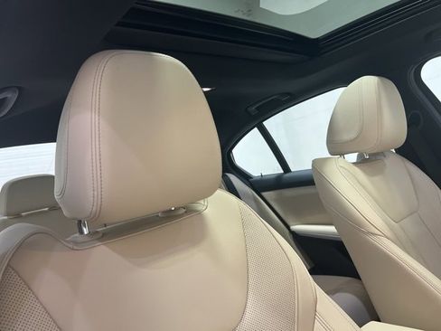 Used 2023 BMW 330i xDrive 330i xDrive w/ Driving Assistance Package image 55