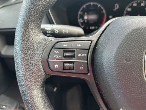 Used 2024 Honda CR-V EX image 14