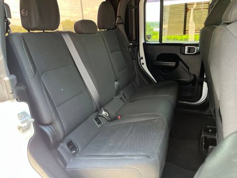 Used 2020 Jeep Gladiator Sport w/ Quick Order Package 24S AWD/4WD image 24