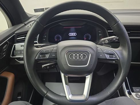 Used 2022 Audi Q7 3.0T Premium Plus w/ Premium Plus Package AWD/4WD image 15