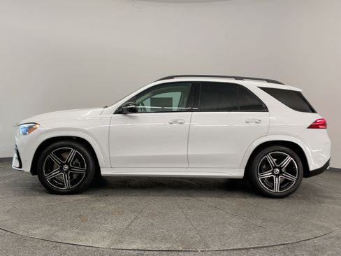 New 2026 Mercedes-Benz GLE 450 4MATIC image 2