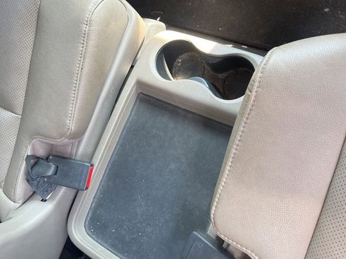 Used 2017 Honda Pilot Elite image 11