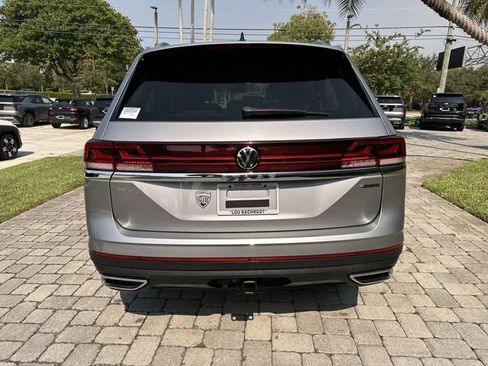 Used 2024 Volkswagen Atlas SEL AWD/4WD image 37
