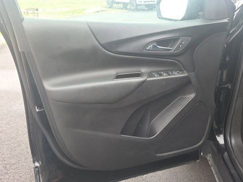 Used 2024 Chevrolet Equinox LT FWD image 25