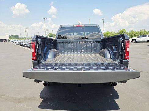 New 2026 RAM 1500 Big Horn AWD/4WD image 15