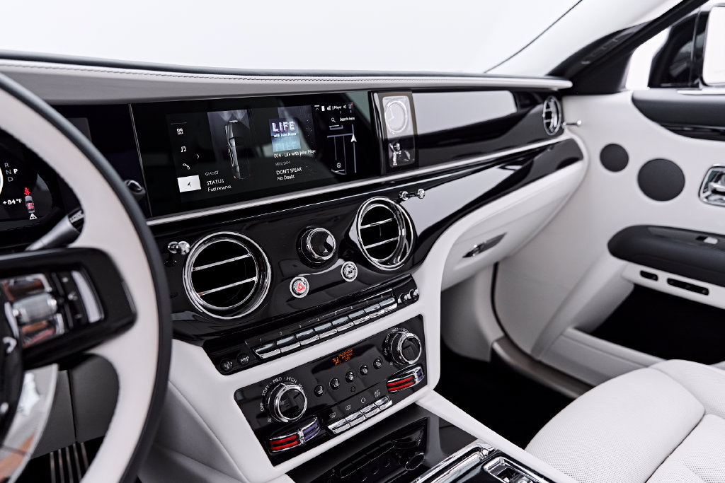 Used 2026 Rolls-Royce Ghost AWD/4WD image 89