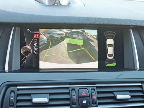 Used 2015 BMW M5 Sedan 4D image 23