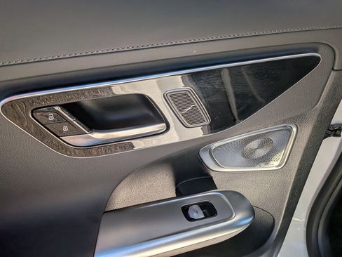 Certified 2025 Mercedes-Benz C 300 4MATIC Sedan image 28