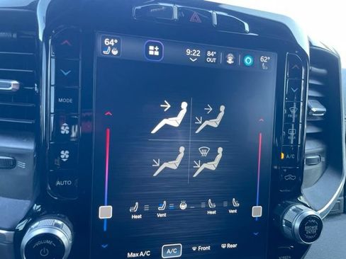 Used 2022 RAM 1500 Laramie AWD/4WD image 13