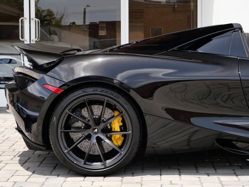 Used 2023 McLaren 720S Performance image 13